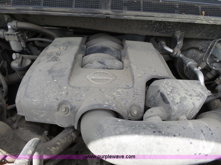 image for item J4952 2005 Nissan Titan Crew Cab pickup truck