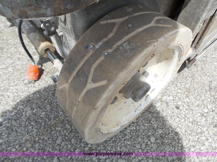 image for item J4954 Skyjack SJIII 3219 scissor lift