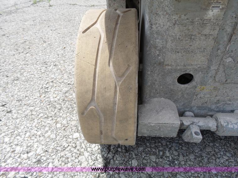 image for item J4955 Skyjack SJIII 3219 scissor lift