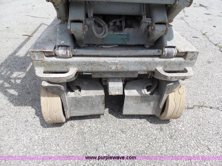 image for item J4955 Skyjack SJIII 3219 scissor lift