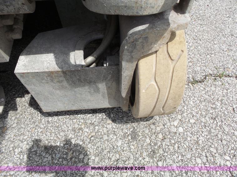 image for item J4955 Skyjack SJIII 3219 scissor lift