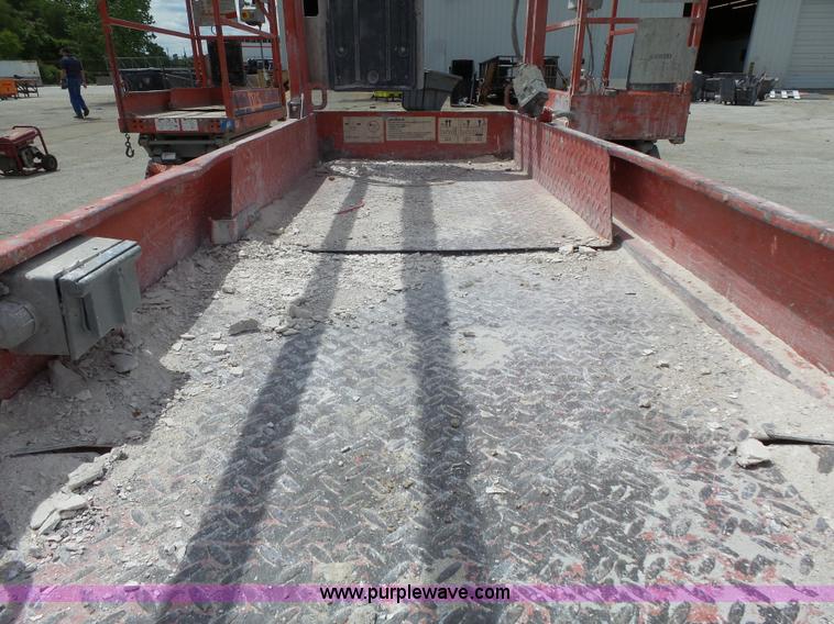 image for item J4955 Skyjack SJIII 3219 scissor lift