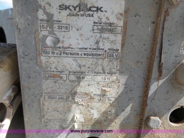 image for item J4957 Skyjack SJIII 3219 scissor lift