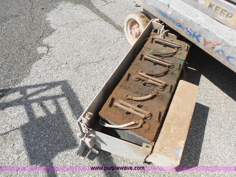 image for item J4957 Skyjack SJIII 3219 scissor lift