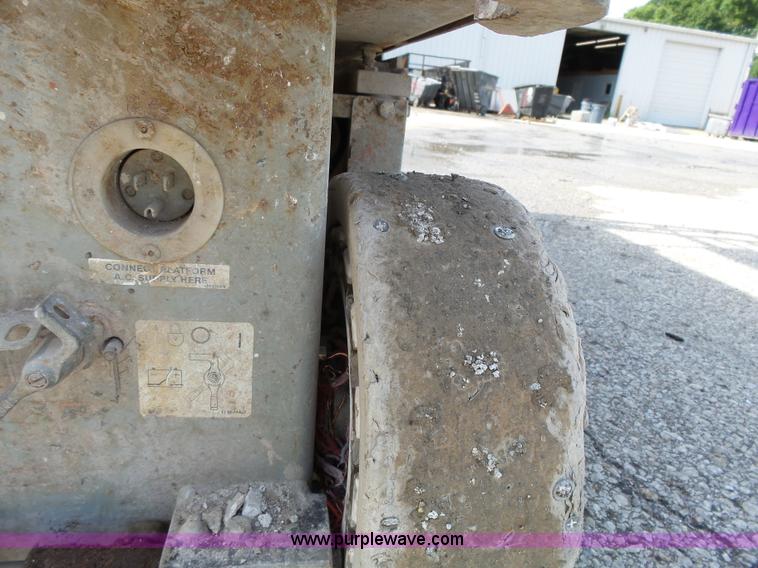 image for item J4958 Skyjack SJIII 3219 scissor lift