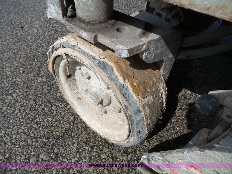 image for item J4958 Skyjack SJIII 3219 scissor lift