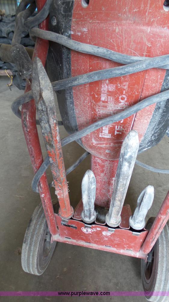 image for item K4066 Hilti TE3000-AVR jack hammer