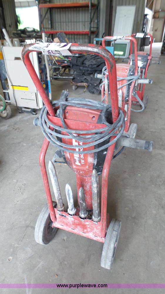 image for item K4067 Hilti TE3000-AVR jack hammer