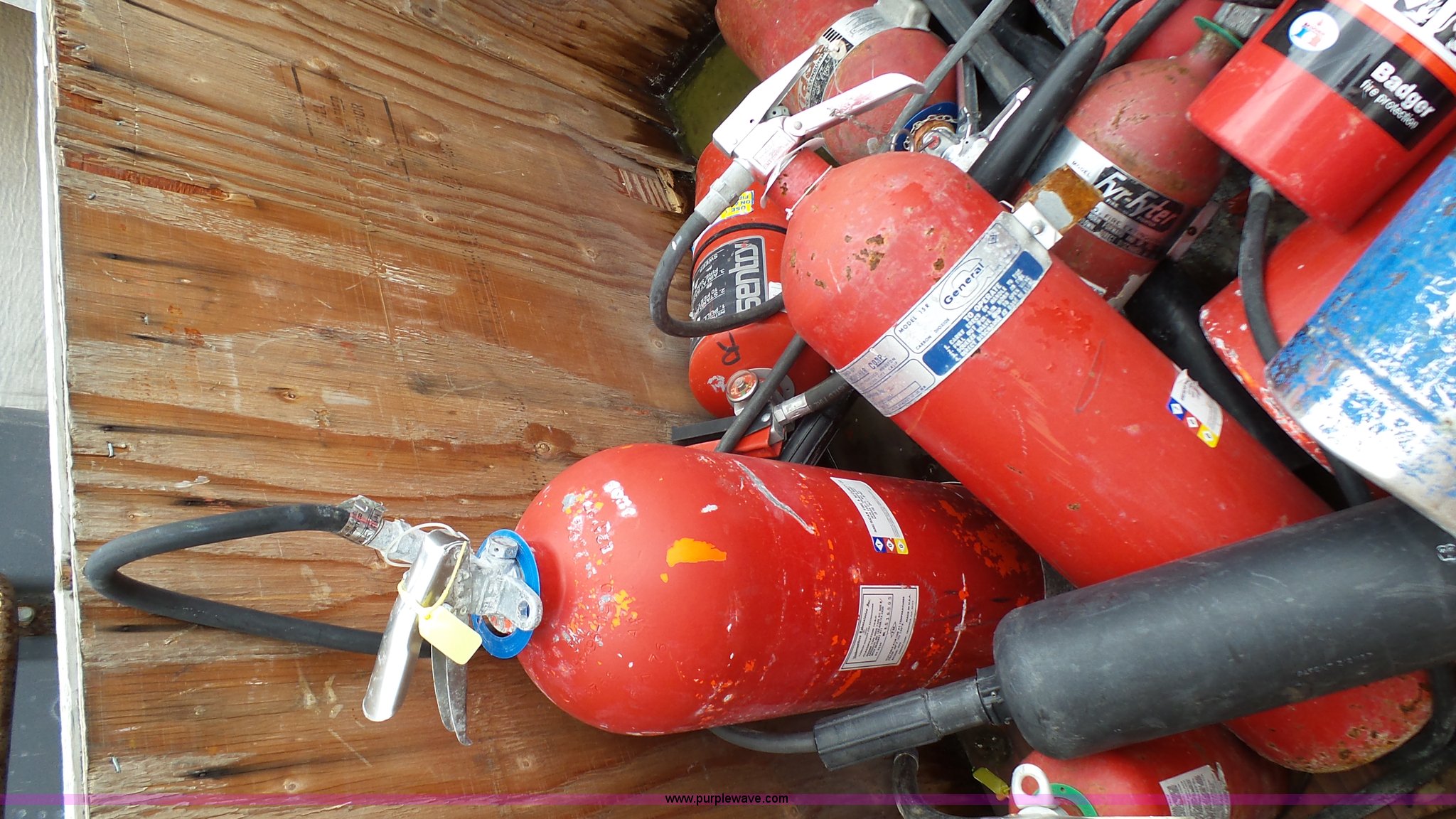 Approximately 35 fire extinguishers in Kansas City, MO Item BZ9473