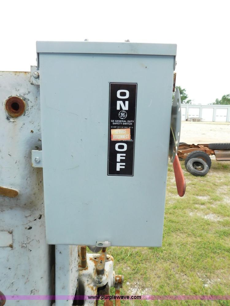 image for item AQ9643 Bridgeport drill press