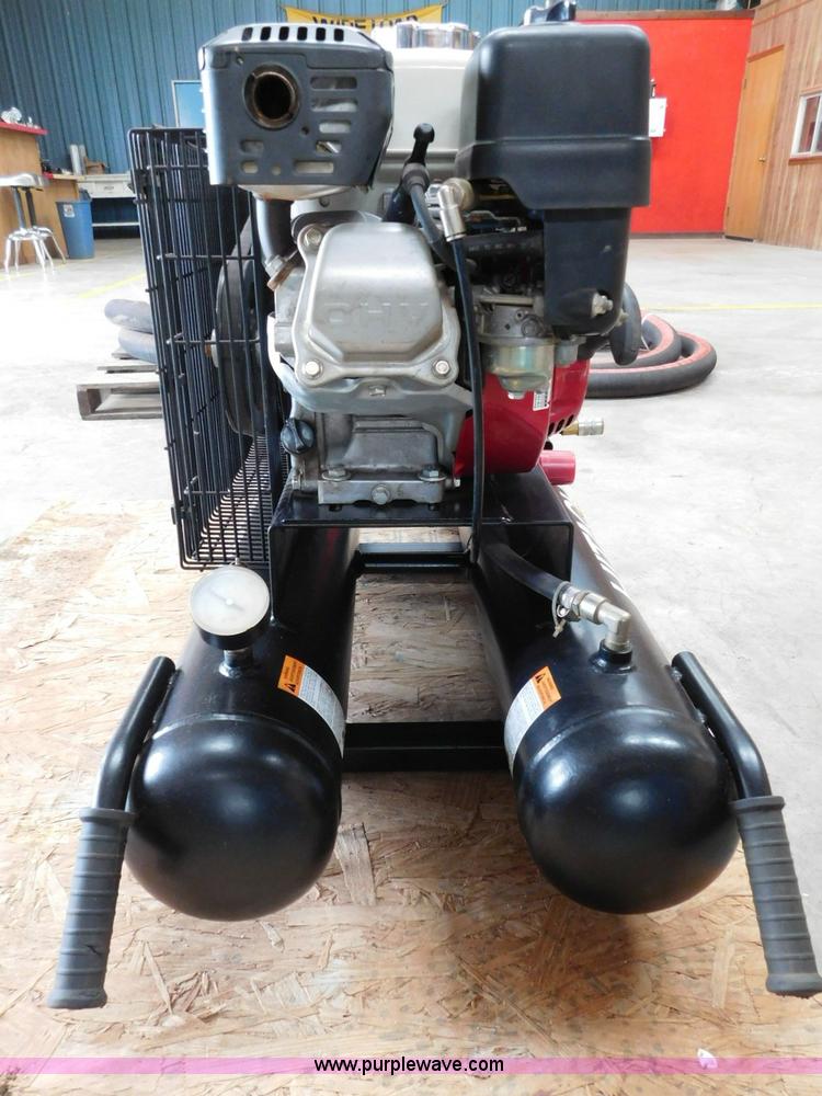 image for item AQ9650 Hitachi EC-2510 air compressor