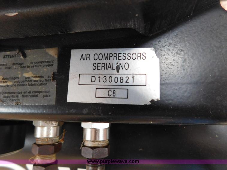 image for item AQ9650 Hitachi EC-2510 air compressor