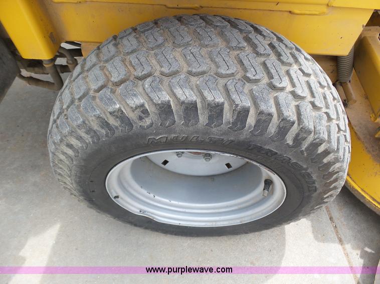 image for item AR9305 Hustler 3200 ZTR lawn mower