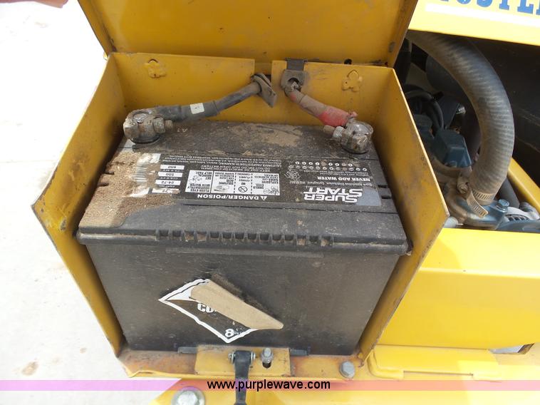 image for item AR9305 Hustler 3200 ZTR lawn mower