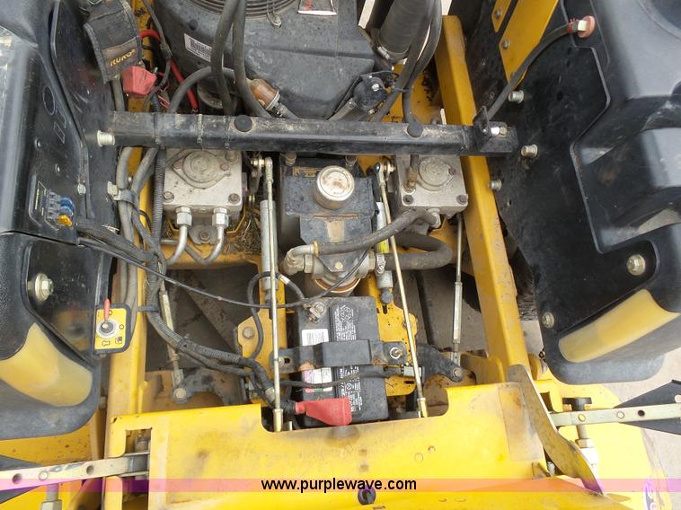 image for item AR9306 Hustler Super Z ZTR lawn mower