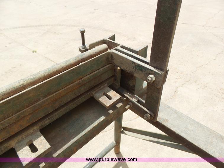 image for item AR9307 Metal brake