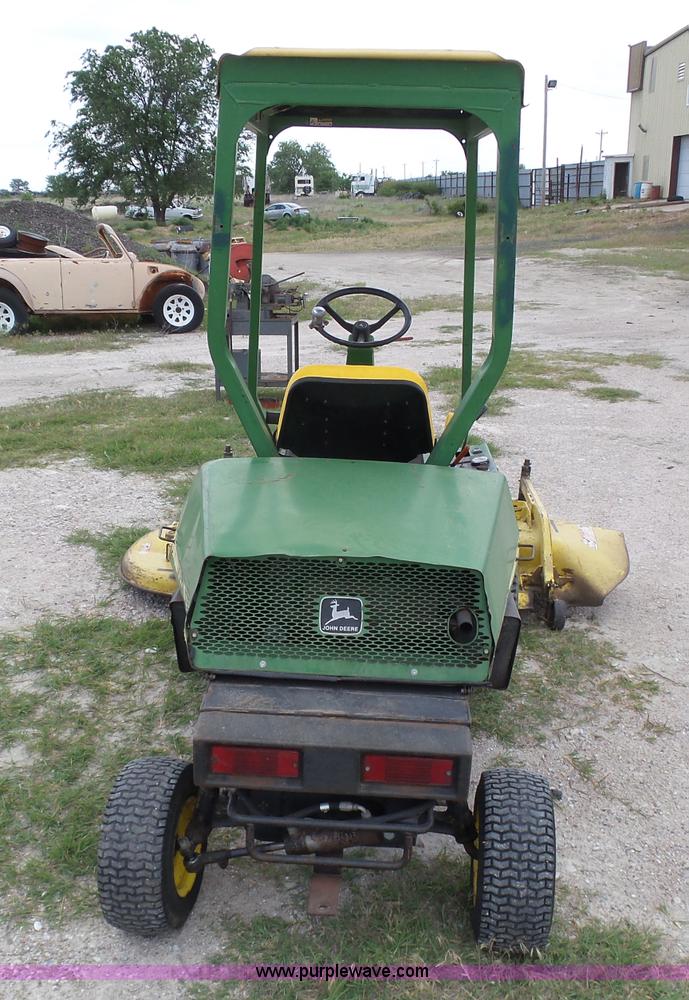 image for item AR9314 John Deere F935 lawn mower