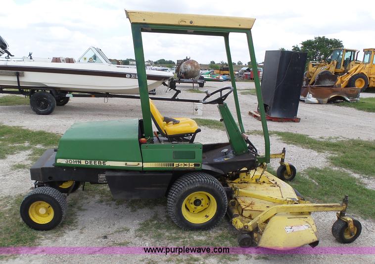 image for item AR9314 John Deere F935 lawn mower