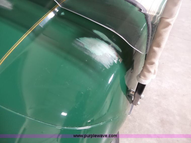 image for item BR9166 2003 Ez-go golf cart