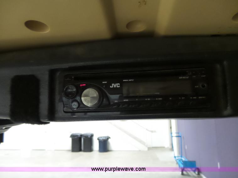 image for item BR9166 2003 Ez-go golf cart