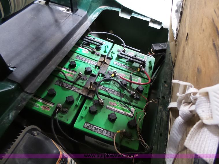 image for item BR9166 2003 Ez-go golf cart