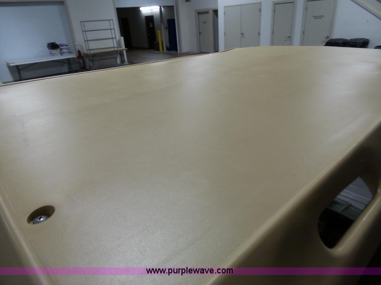 image for item BR9166 2003 Ez-go golf cart