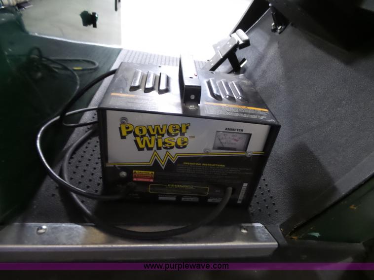 image for item BR9166 2003 Ez-go golf cart