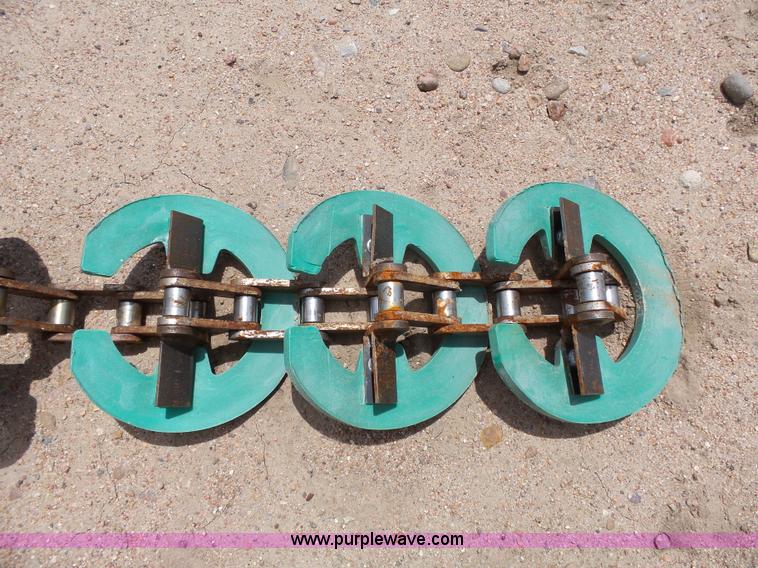 image for item BR9219 Ultmw grain handling paddles and chain