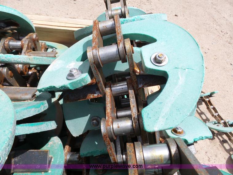 image for item BR9219 Ultmw grain handling paddles and chain