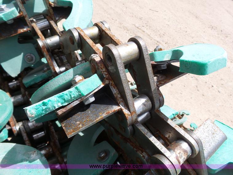 image for item BR9219 Ultmw grain handling paddles and chain