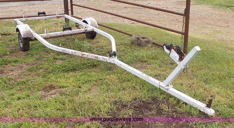 image for item BR9353 Boat trailer