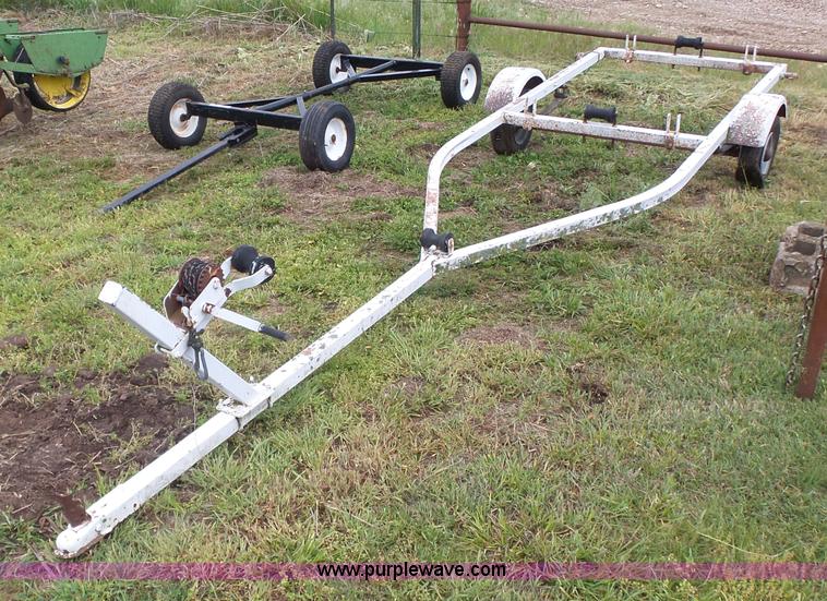 image for item BR9353 Boat trailer