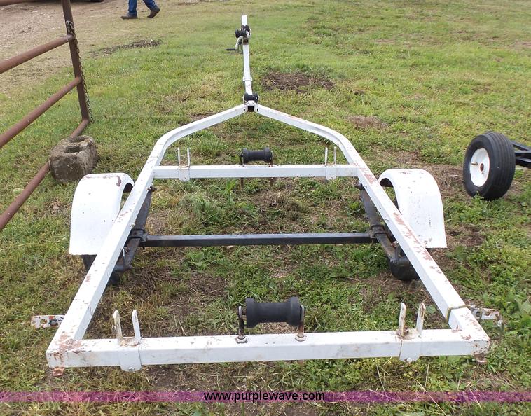 image for item BR9353 Boat trailer