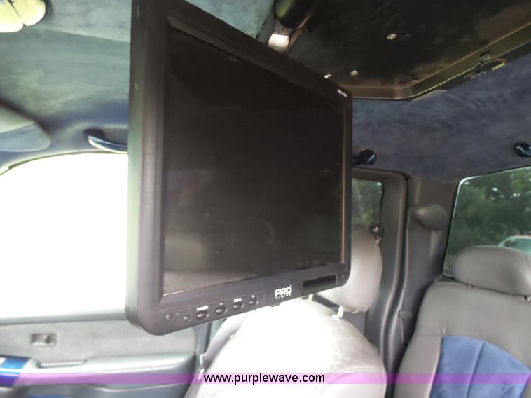 image for item BR9354 2002 Chevrolet Silverado 1500 Ext. Cab pickup truck