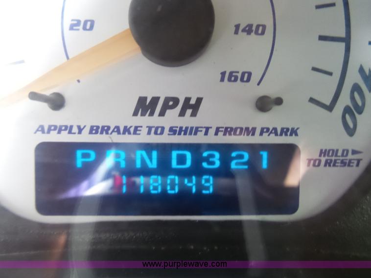 image for item BR9354 2002 Chevrolet Silverado 1500 Ext. Cab pickup truck