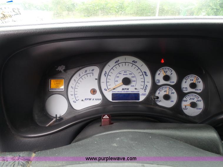 image for item BR9354 2002 Chevrolet Silverado 1500 Ext. Cab pickup truck