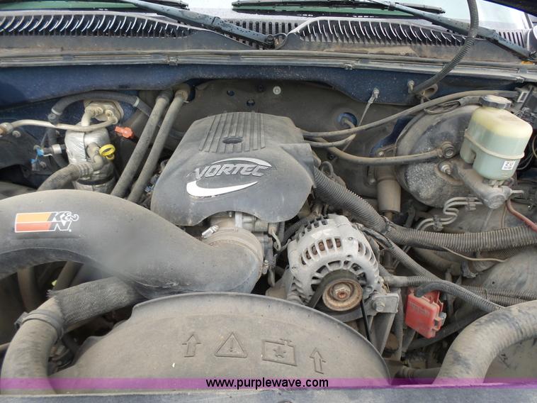 image for item BR9354 2002 Chevrolet Silverado 1500 Ext. Cab pickup truck