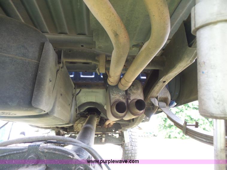 image for item BR9354 2002 Chevrolet Silverado 1500 Ext. Cab pickup truck