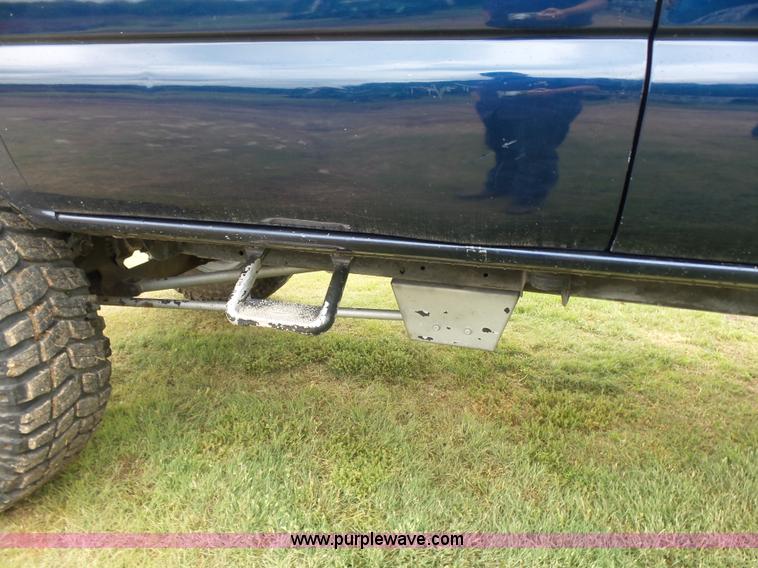 image for item BR9354 2002 Chevrolet Silverado 1500 Ext. Cab pickup truck