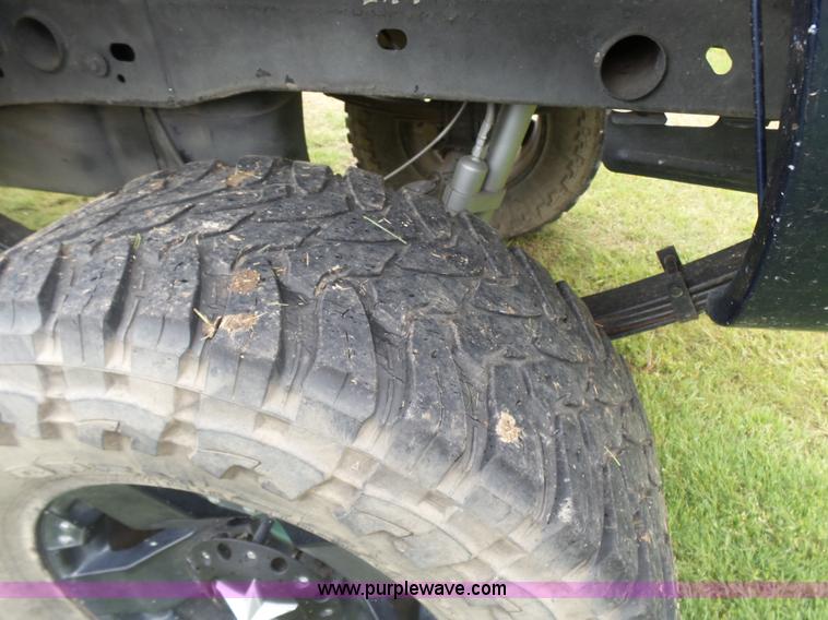 image for item BR9354 2002 Chevrolet Silverado 1500 Ext. Cab pickup truck