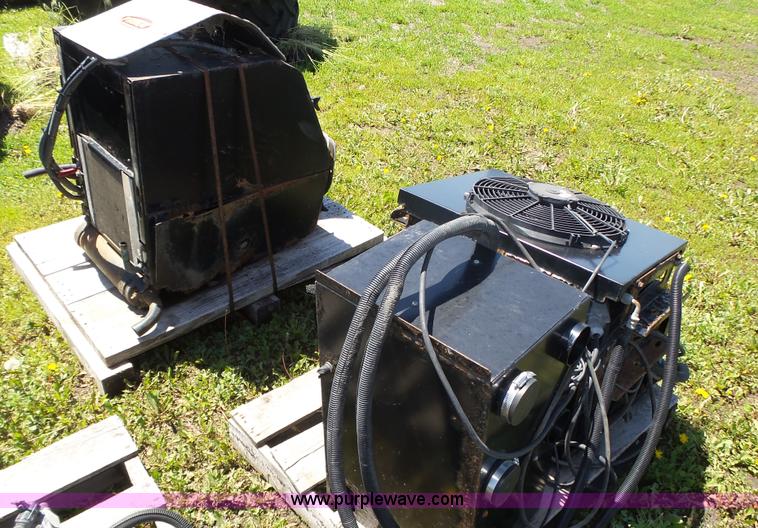 image for item BX9076 Pro Heat auxiliary power unit