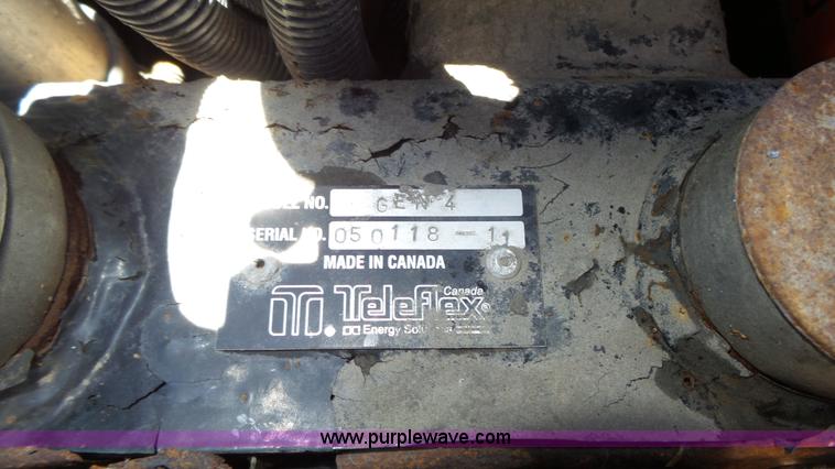 image for item BX9077 (2) auxiliary power units