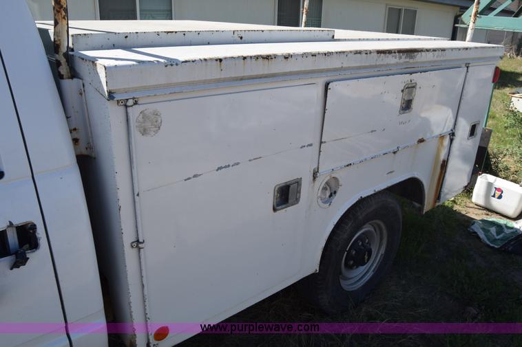 image for item BX9747 1999 Chevrolet 2500 utility truck