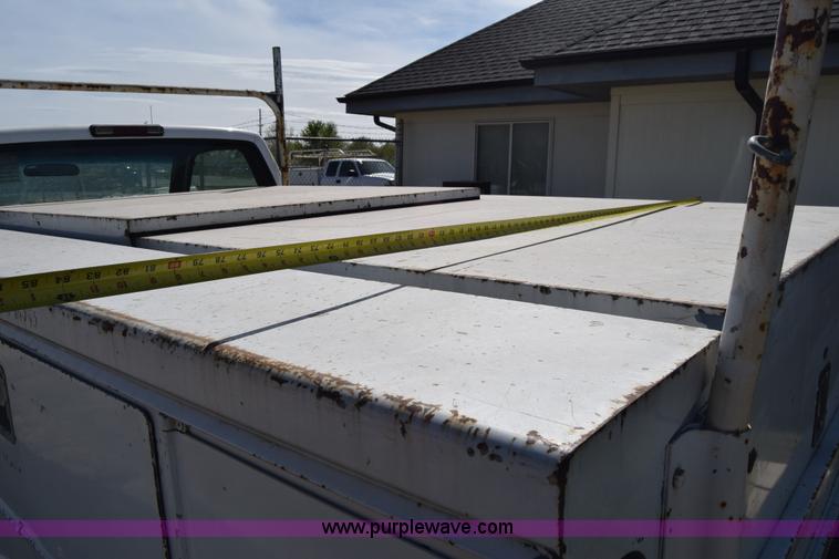 image for item BX9747 1999 Chevrolet 2500 utility truck