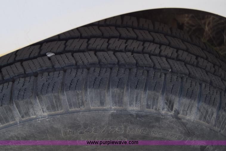 image for item BX9747 1999 Chevrolet 2500 utility truck