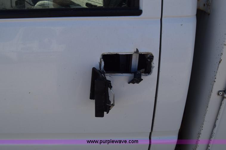 image for item BX9747 1999 Chevrolet 2500 utility truck