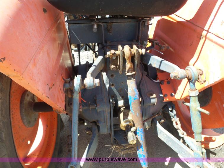 image for item BY9257 Kubota L1500DT tractor