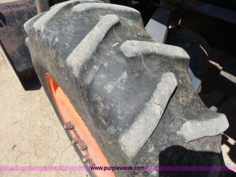 image for item BY9257 Kubota L1500DT tractor