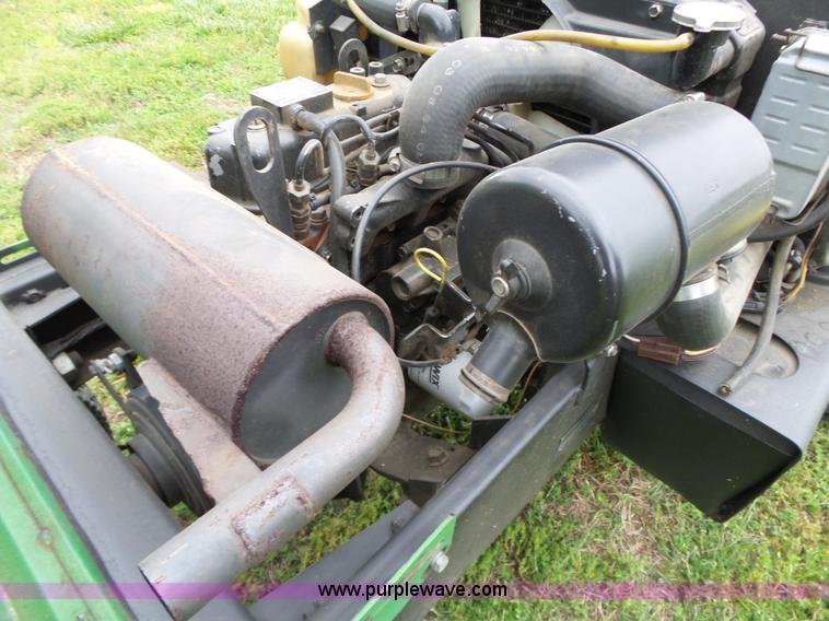 image for item BZ9554 John Deere F935 lawn mower