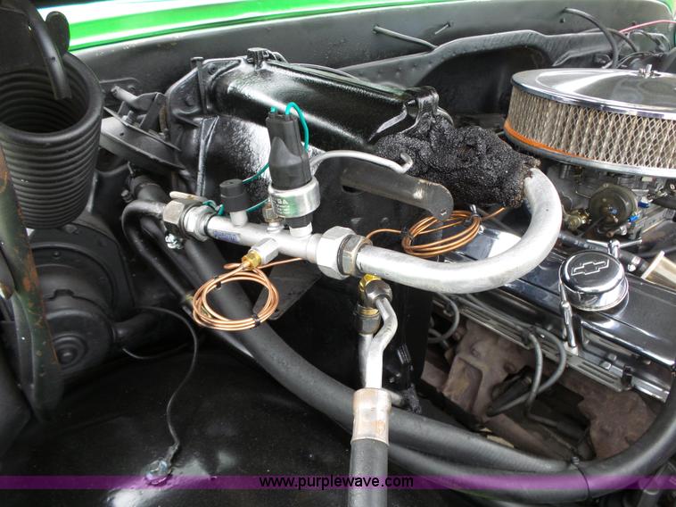 image for item BZ9555 1972 Chevrolet C10 pickup truck